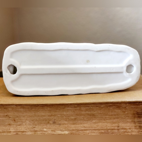 Dickens Village Stagecoach Porcelain Accessory - Picture 13 of 13